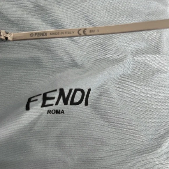 Fendi FF0039/G/S Fabulous Sunglasses Brand New, Never Worn - Picture 7 of 9